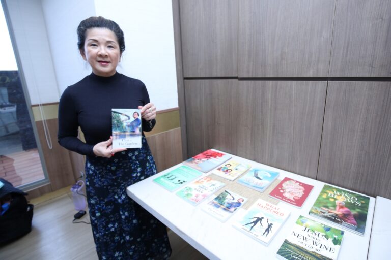 Picsart_24-01-22_07-55-41-655