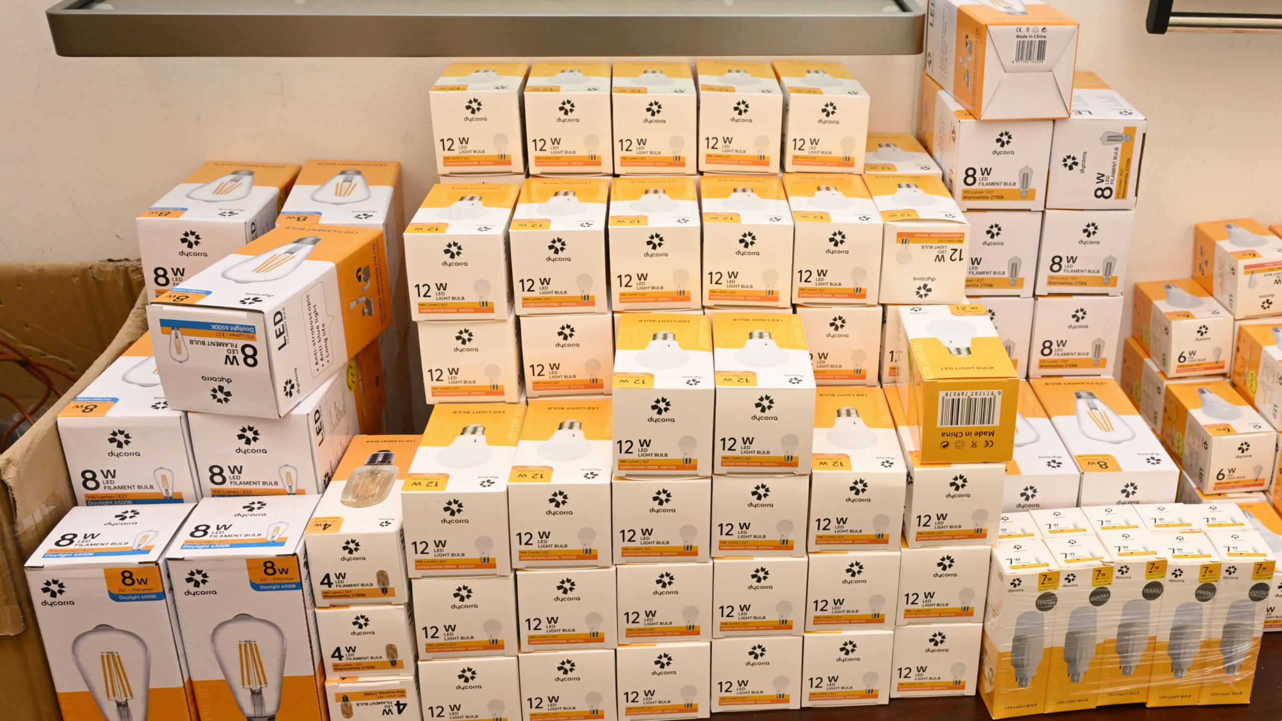 POSH Lighting Hadirkan Dycorra di Indonesia, Jawaban Efisiensi Energi Sektor Komersial kmc 20260104 131254