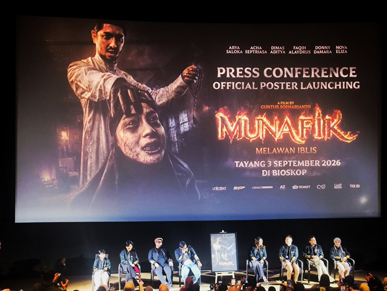 Arya Saloka Ungkap Musuh Terbesar di Film Munafik: Melawan Iblis Tak Selalu Berwujud Setan 1002048674