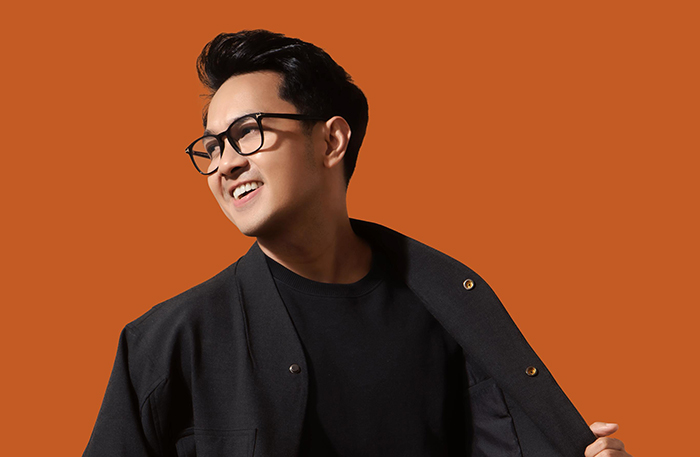 Yogie Nandes Tinggalkan Lagu Patah Hati, Rilis Single Romantis "Menualah Denganku" 31060ebb 1afc 4305 b8b7 01db84dad278
