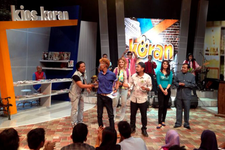 anti songgeng saat main di komedi ringan