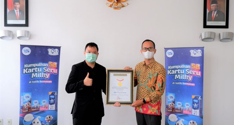 Foto 1 FRISIAN FLAG® Milky Raih Penghargaan Museum Rekor Indonesia MURI untuk Lomba Menggambar secara Daring dengan Peserta Terbanyak