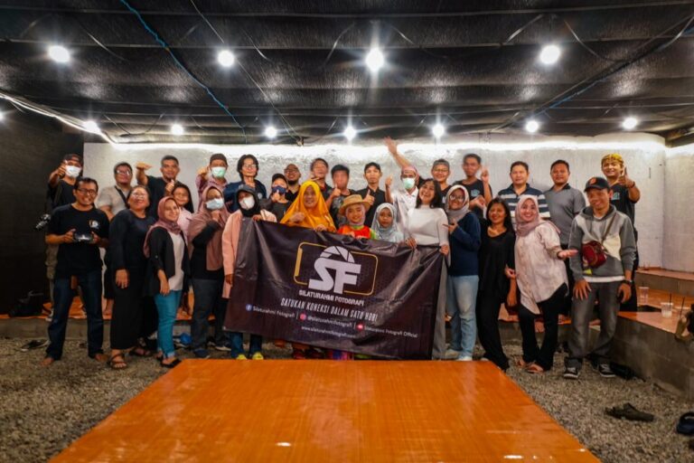 Hunting foto dan Bagi-bagi Takjil ala Komunitas Silaturahmi Fotografi IMG-20230402-WA0118