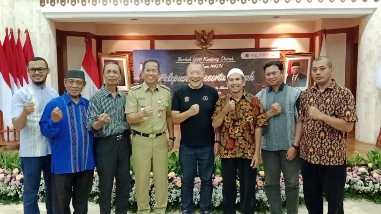 Himpunan Bersatu Teguh