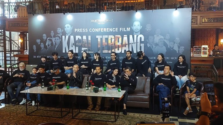Film Kapal Terbang