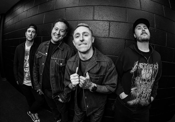 Yellowcard Rilis Versi Terbaru ‘Bedroom Posters’ feat. Blippi Yellowcard - #01