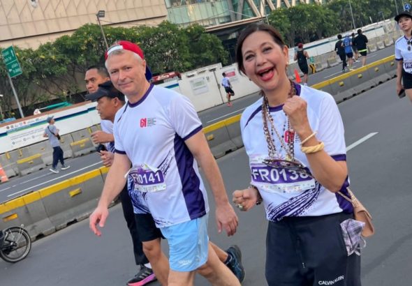 Ayu Azhari Rasakan Makna “Run Together, Stronger Nation” di Lemhanas Fun Run 2026 1001931583