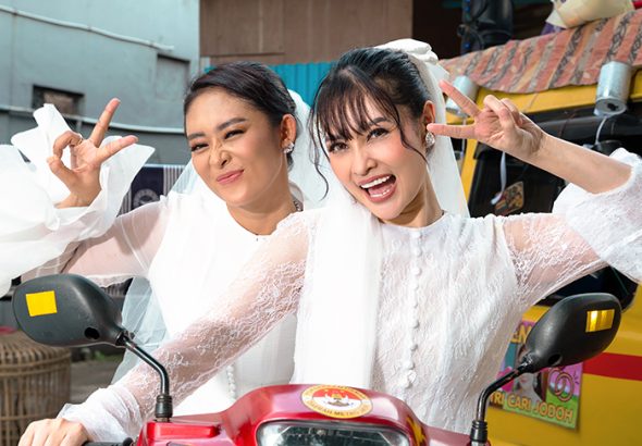 Duo Anggrek Ajak Cari Kepastian Lewat Single Terbaru Aman Aja (Sah!) Promo Image 5_Aman Aja (Sah!) (1)