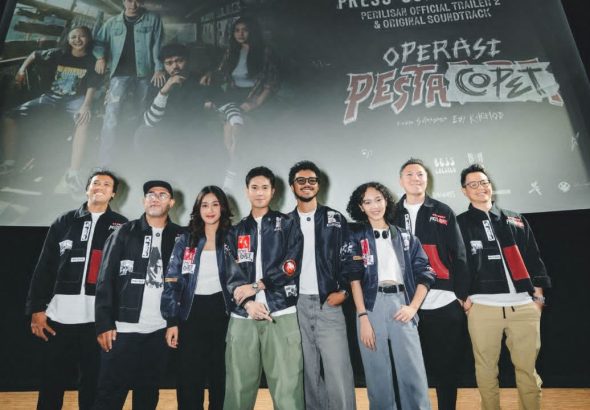 Digeprek Kehidupan, Kisah Persahabatan yang Nyopet Karena Terpepet! 1002061058