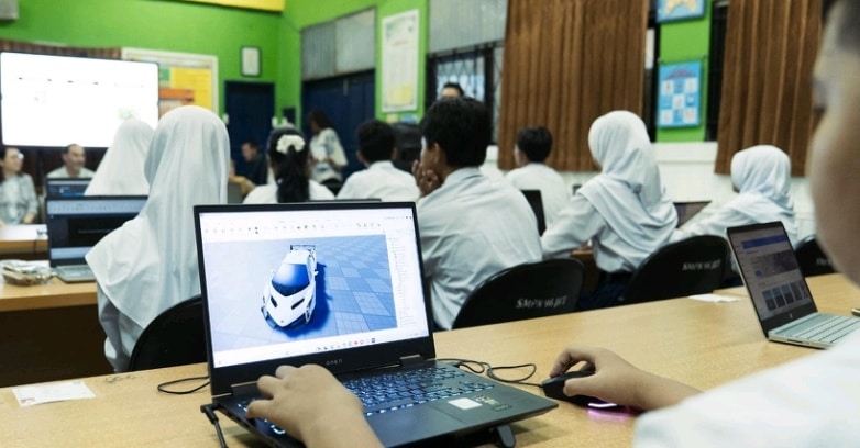 Belajar Bikin Game Sekarang Masuk Sekolah! Roblox dan Ruangguru Resmi Luncurkan Program Nasional untuk Siswa Indonesia 1002077670