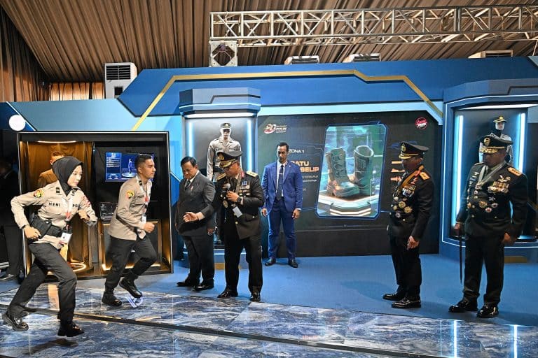 Wong Hang Bersaudara dan Aksadigitex Curi Perhatian di HUT Bhayangkara 2026 Lewat AI SMART MEASUREMENT, Presiden Prabowo Ikut Meninjau IMG-20260702-WA0047
