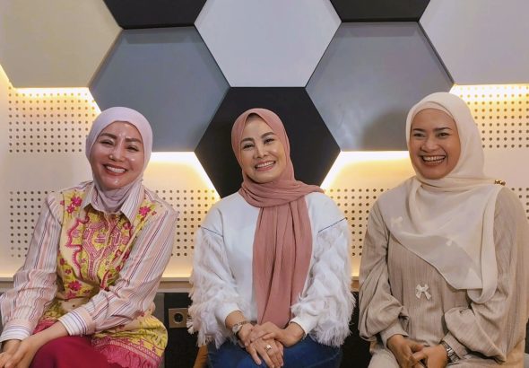 3 Kembang Mulai Ngegas! Ikke, Cici, dan Kristina Siap Bikin Balai Sarbini Pecah IMG-20260709-WA0069