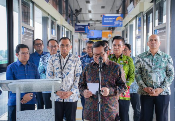 Kado Spesial Disabilitas di HUT ke-499 Jakarta, ParagonCorp Revitalisasi Halte Swadarma Pramono Anum