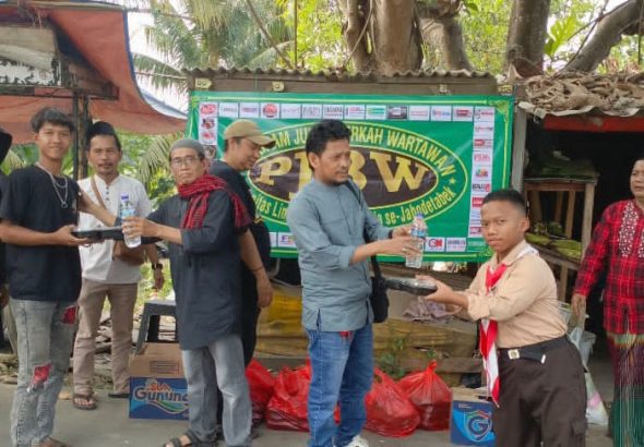 Santuni 20 Anak Yatim dan Sedekah Al-Quran, Program Jumat Berkah Wartawan Kunjungi Yayasan Rumah Ceria di Kota Serang Banten IMG-20260725-WA0005
