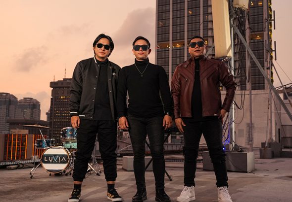 Luvia Band Rilis Bidadari Surgaku, Angkat Kisah Cinta yang Diuji Kesibukan Promo Image 3_Bidadari Surgaku