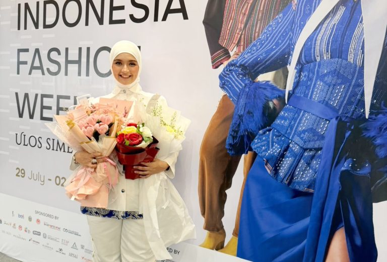 Move On Nggak Cuma Soal Cinta, FATco by Fathimah Alatas Buktikan Lewat Koleksi di IFW 2026 1002088128