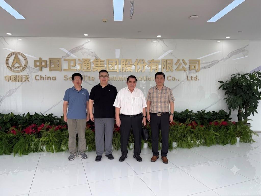 Indonesia Siap Naik Level! PT NQI Gandeng Raksasa Satelit China, Internet Super Ngebut Bakal Masuk Daerah Terpencil IMG 20260803 WA00601