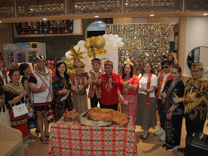 Bukan Cuma Bipang! Ini 5 Alasan Bipang Ambawang Jadi Destinasi Kuliner Dayak yang Wajib Dicoba image (5)