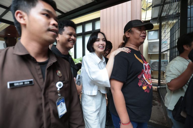 12 Tahun Menikah, Sara Wijayanto Resmi Jalanin Sidang Cerai Dengan Demian Aditya IMG-20260924-WA0027